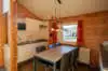 Eethoek keuken Finse bungalow de Riesen Terschelling