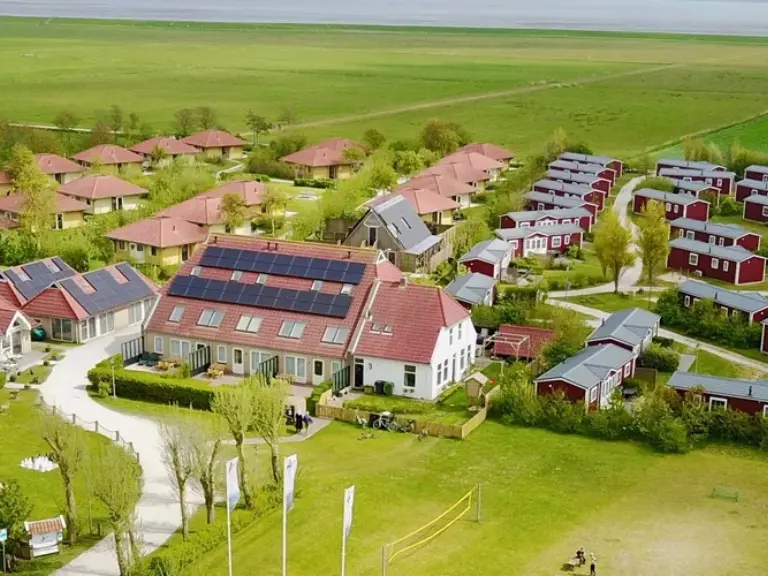 Luchtfoto vakantiepark Terschelling Tjermelan